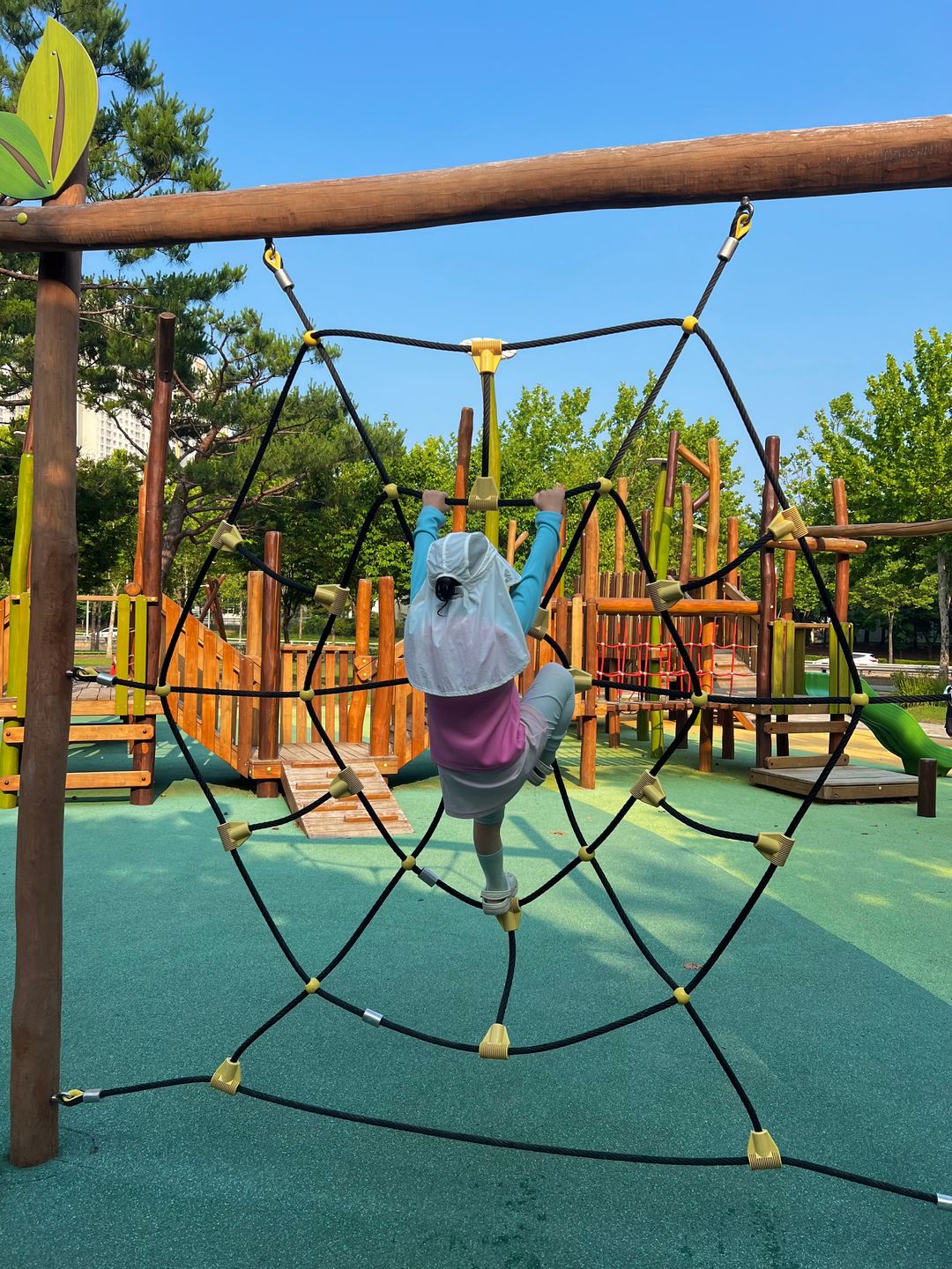 https://image.mom-mom.net/eyJidWNrZXQiOiJtb21tb20tbW9tc3RvdWNoIiwia2V5IjoicGxhY2VzLzY4NjA5ZjA5MjQ2MWMxNzYzODQ4ZjY4Ny5qcGVnIiwiZWRpdHMiOnsicmVzaXplIjp7IndpZHRoIjoxMDgwLCJ3aXRob3V0RW5sYXJnZW1lbnQiOnRydWV9fX0=