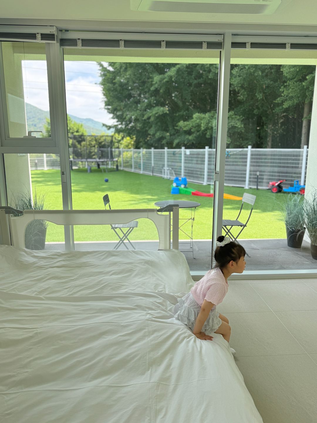 https://image.mom-mom.net/eyJidWNrZXQiOiJtb21tb20tbW9tc3RvdWNoIiwia2V5IjoicGxhY2VzLzY4NjEwNDhiMjczMDcxOTU4OWI2YzM3My5qcGVnIiwiZWRpdHMiOnsicmVzaXplIjp7IndpZHRoIjozNzUsImhlaWdodCI6NTAwfX19