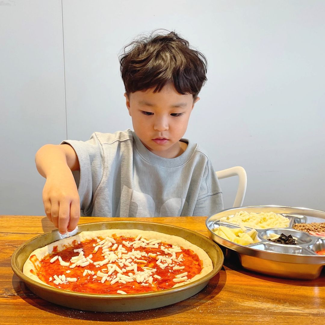 https://image.mom-mom.net/eyJidWNrZXQiOiJtb21tb20tbW9tc3RvdWNoIiwia2V5IjoicGxhY2VzLzY4NzlmZWRkZGUyODdhMjUyNmVjNWJjMy5qcGciLCJlZGl0cyI6eyJyZXNpemUiOnsid2lkdGgiOjUwMCwiaGVpZ2h0Ijo1MDB9fX0=