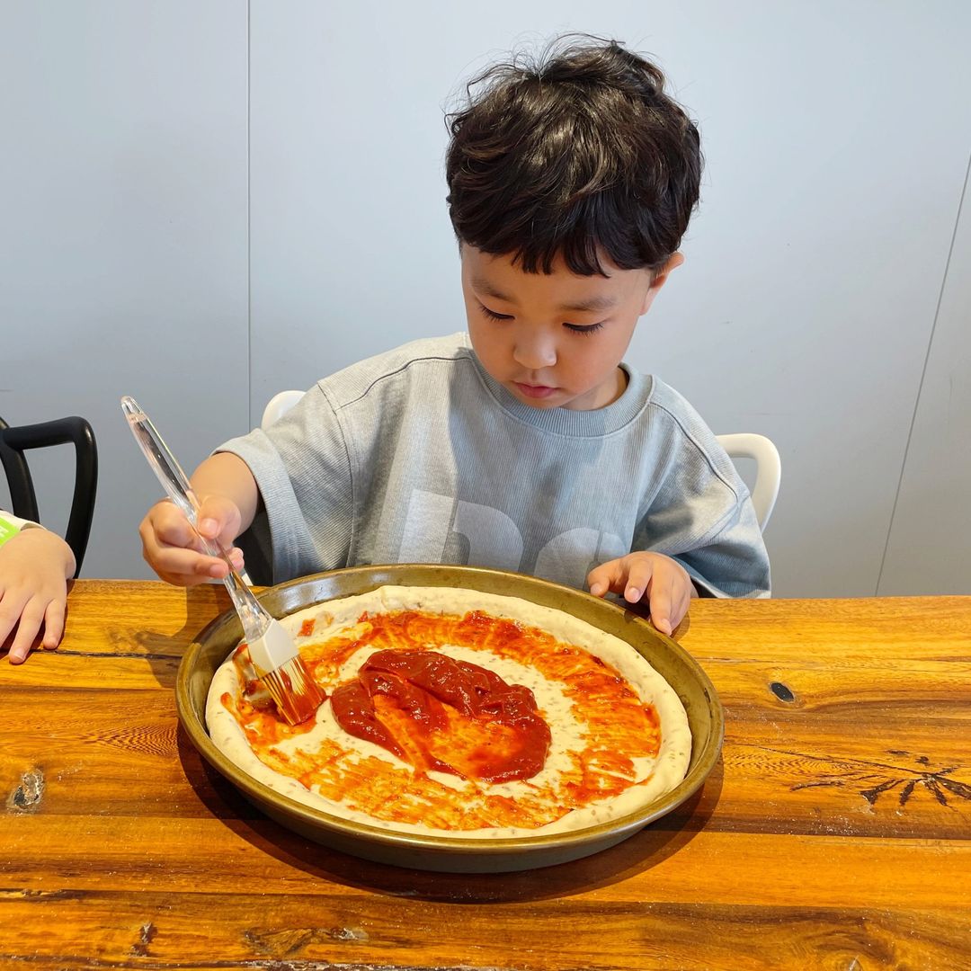 https://image.mom-mom.net/eyJidWNrZXQiOiJtb21tb20tbW9tc3RvdWNoIiwia2V5IjoicGxhY2VzLzY4NzlmZWVhZGUyODdhMjUyNmVjNWJjNS5qcGciLCJlZGl0cyI6eyJyZXNpemUiOnsid2lkdGgiOjUwMCwiaGVpZ2h0Ijo1MDB9fX0=
