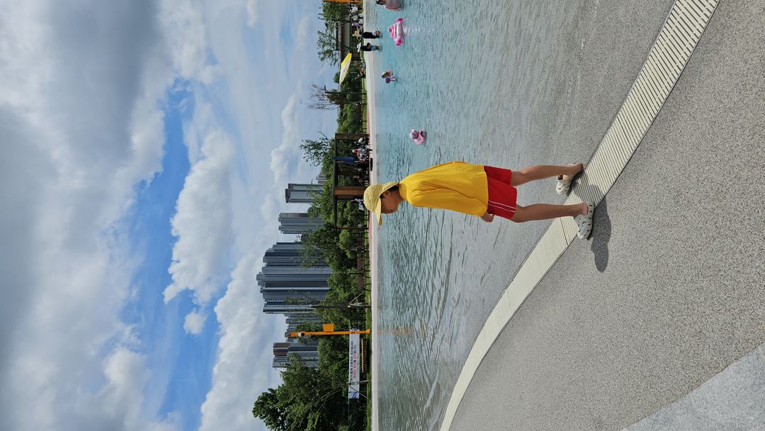 https://image.mom-mom.net/eyJidWNrZXQiOiJtb21tb20tbW9tc3RvdWNoIiwia2V5IjoicGxhY2VzLzY4N2NiYzg1OGIzMjExNDhlOTA3OGFlOC5qcGciLCJlZGl0cyI6eyJyZXNpemUiOnsid2lkdGgiOjUwMCwiaGVpZ2h0IjoyODF9fX0=