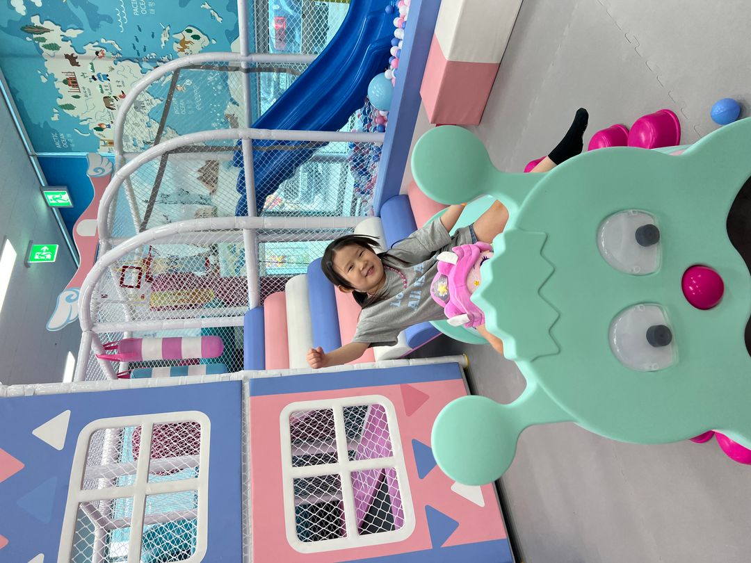 https://image.mom-mom.net/eyJidWNrZXQiOiJtb21tb20tbW9tc3RvdWNoIiwia2V5IjoicGxhY2VzLzY4OGVhMDZiZDdiMTdiZmI5YjJkMTAxNS5qcGVnIiwiZWRpdHMiOnsicmVzaXplIjp7IndpZHRoIjo1MDAsImhlaWdodCI6Mzc1fX19