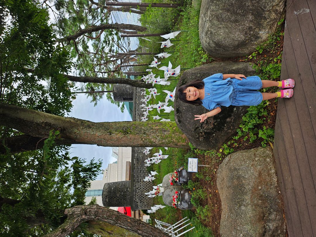 https://image.mom-mom.net/eyJidWNrZXQiOiJtb21tb20tbW9tc3RvdWNoIiwia2V5IjoicGxhY2VzLzY4OWJmMWRmMmVhMDE1NzY0NjRiYzA1Yy5qcGciLCJlZGl0cyI6eyJyZXNpemUiOnsid2lkdGgiOjUwMCwiaGVpZ2h0IjozNzV9fX0=
