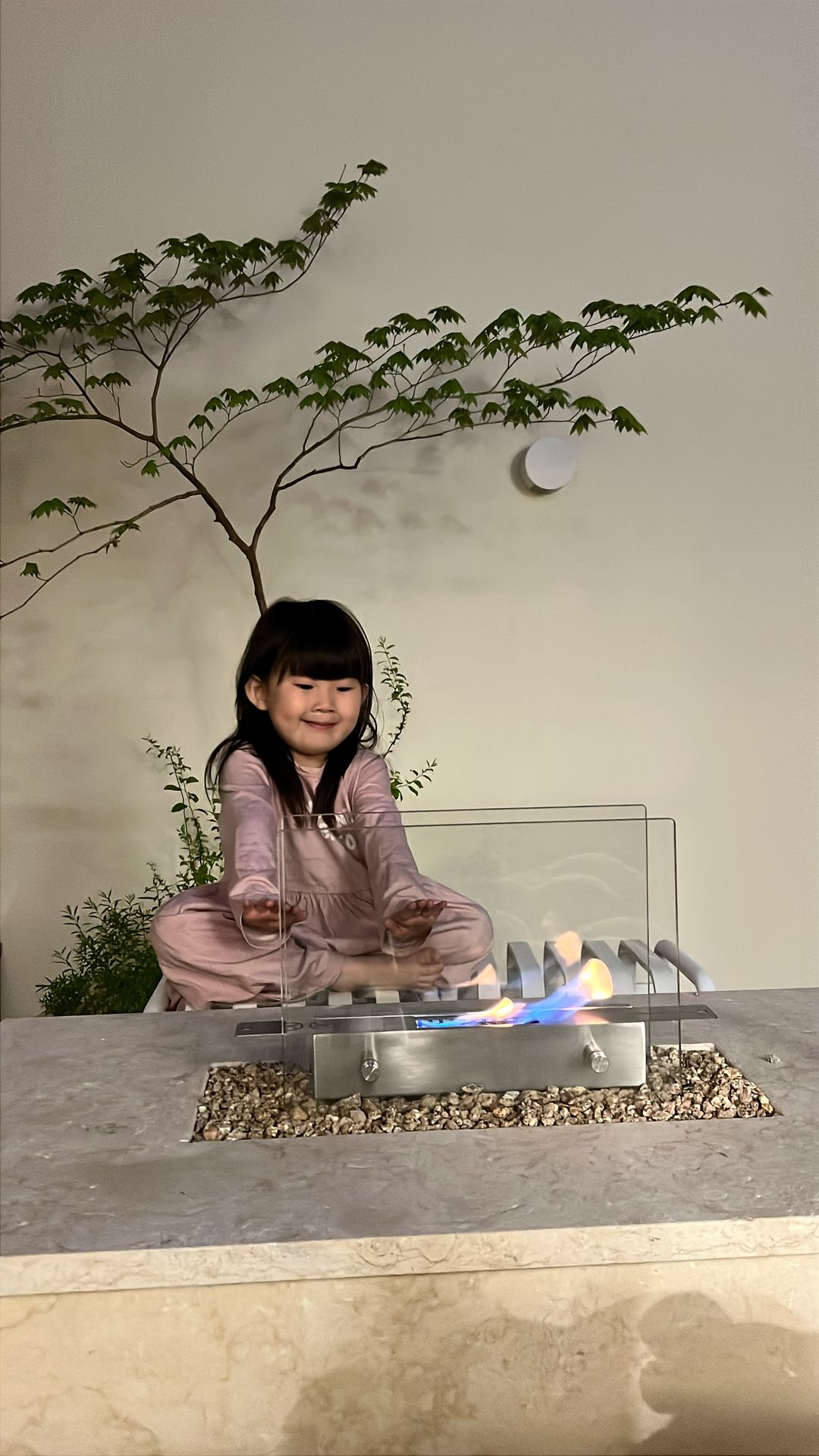 https://image.mom-mom.net/eyJidWNrZXQiOiJtb21tb20tbW9tc3RvdWNoIiwia2V5IjoicGxhY2VzLzY4MGMyMzM1M2Y5MTBiMjdjNWZjYzg5Yi5qcGVnIiwiZWRpdHMiOnsicmVzaXplIjp7IndpZHRoIjoyODEsImhlaWdodCI6NTAwfX19