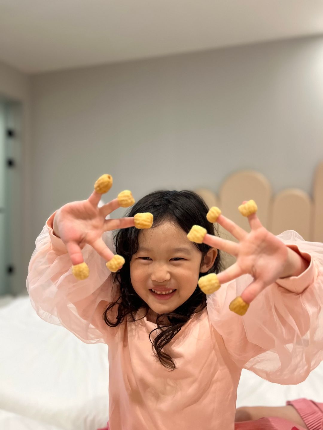 https://image.mom-mom.net/eyJidWNrZXQiOiJtb21tb20tbW9tc3RvdWNoIiwia2V5IjoicGxhY2VzLzY4MjJkOTE5YmUwNzU5OGVmNjZhN2ZkMC5qcGVnIiwiZWRpdHMiOnsicmVzaXplIjp7IndpZHRoIjozNzUsImhlaWdodCI6NTAwfX19