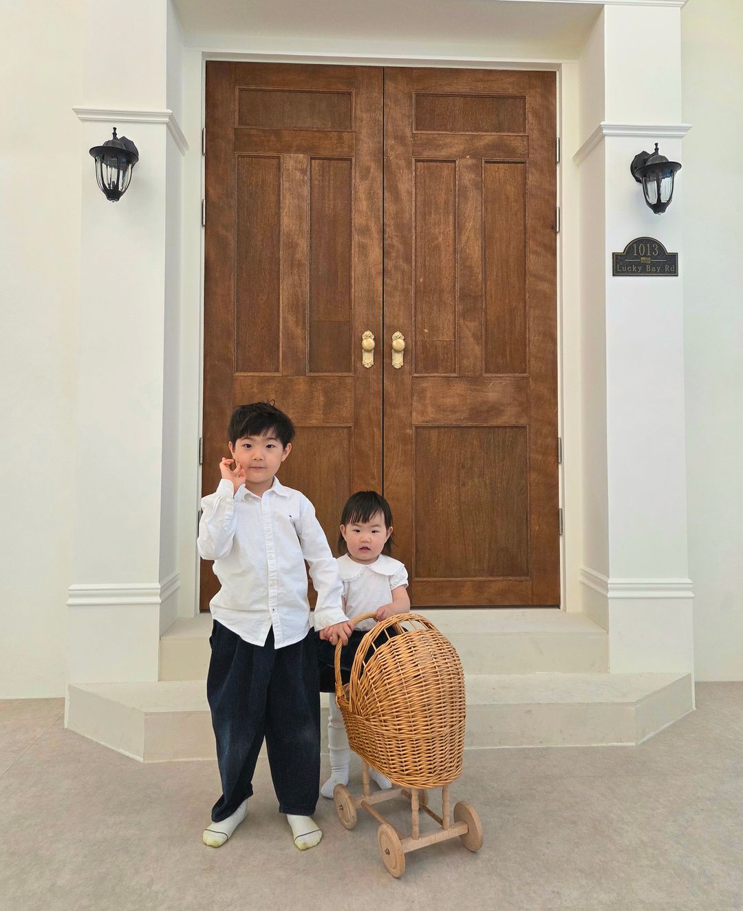https://image.mom-mom.net/eyJidWNrZXQiOiJtb21tb20tbW9tc3RvdWNoIiwia2V5IjoicGxhY2VzLzY4MmFiYzg0NTFkY2Q5MDQxMjRmNThlNy5qcGciLCJlZGl0cyI6eyJyZXNpemUiOnsid2lkdGgiOjQwOCwiaGVpZ2h0Ijo1MDB9fX0=