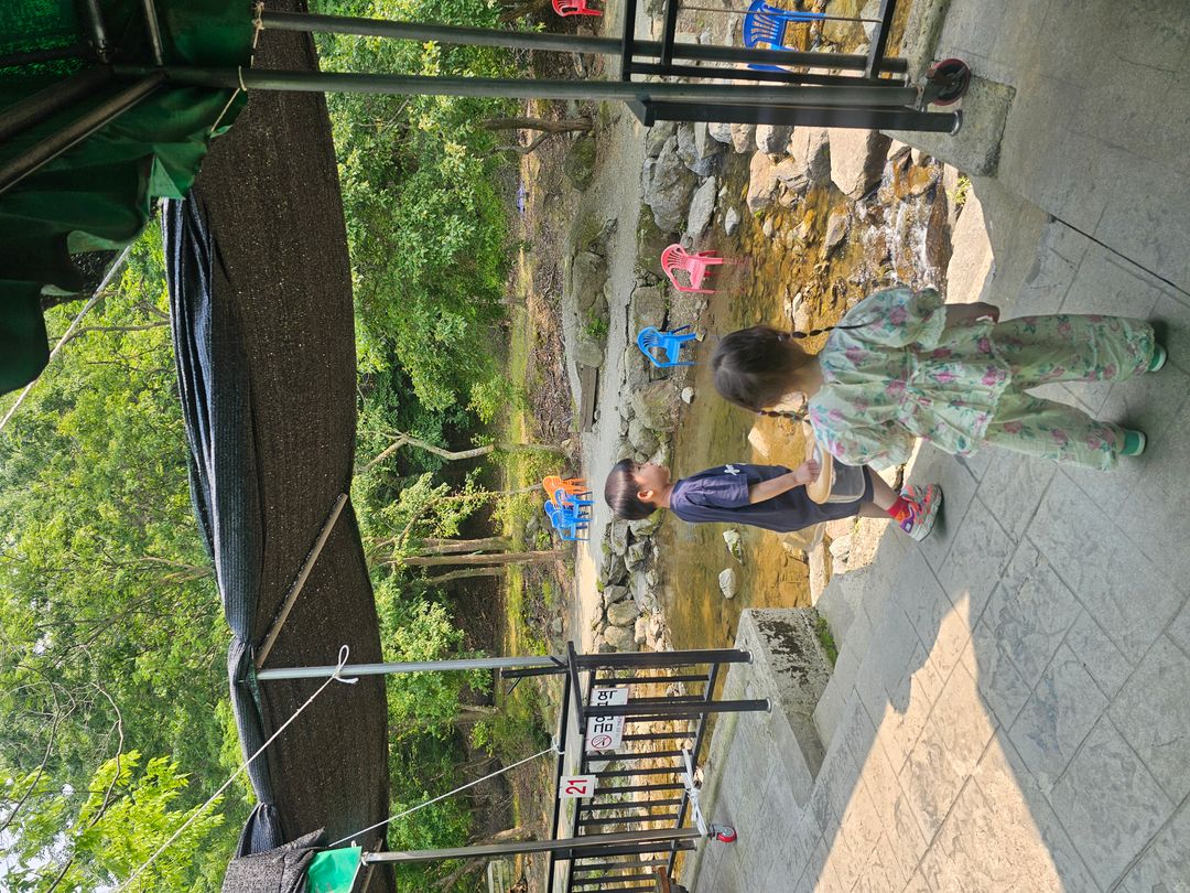 https://image.mom-mom.net/eyJidWNrZXQiOiJtb21tb20tbW9tc3RvdWNoIiwia2V5IjoicGxhY2VzLzY4MzdmZWRkNTU3MWIwYjQxNDg4MTVhMy5qcGciLCJlZGl0cyI6eyJyZXNpemUiOnsid2lkdGgiOjUwMCwiaGVpZ2h0IjozNzV9fX0=