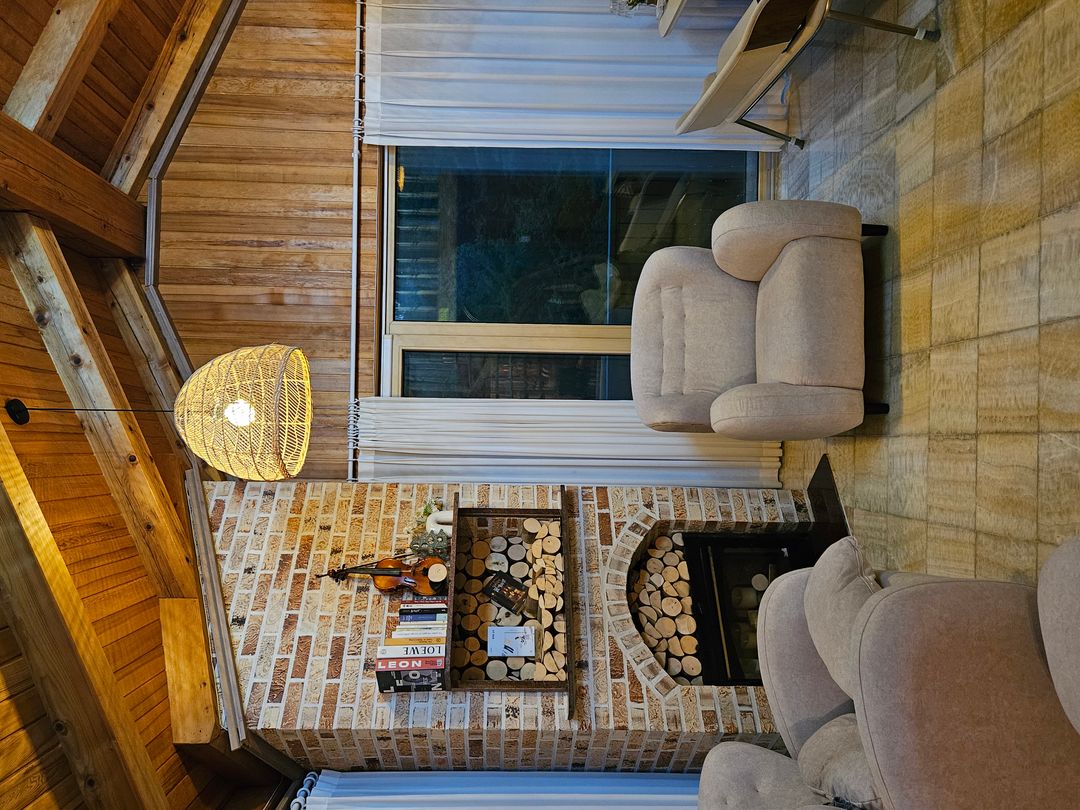 https://image.mom-mom.net/eyJidWNrZXQiOiJtb21tb20tbW9tc3RvdWNoIiwia2V5IjoicGxhY2VzLzY4MzY2MjJmMWJmYjE2NGQyYmMxZGU4Mi5qcGciLCJlZGl0cyI6eyJyZXNpemUiOnsid2lkdGgiOjUwMCwiaGVpZ2h0IjozNzV9fX0=