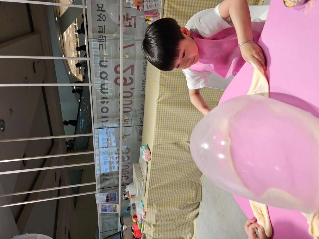 https://image.mom-mom.net/eyJidWNrZXQiOiJtb21tb20tbW9tc3RvdWNoIiwia2V5IjoicGxhY2VzLzY4M2FiMGMzYzE4OTA0MGJkZmI4YzY0NS5qcGciLCJlZGl0cyI6eyJyZXNpemUiOnsid2lkdGgiOjUwMCwiaGVpZ2h0IjozNzV9fX0=