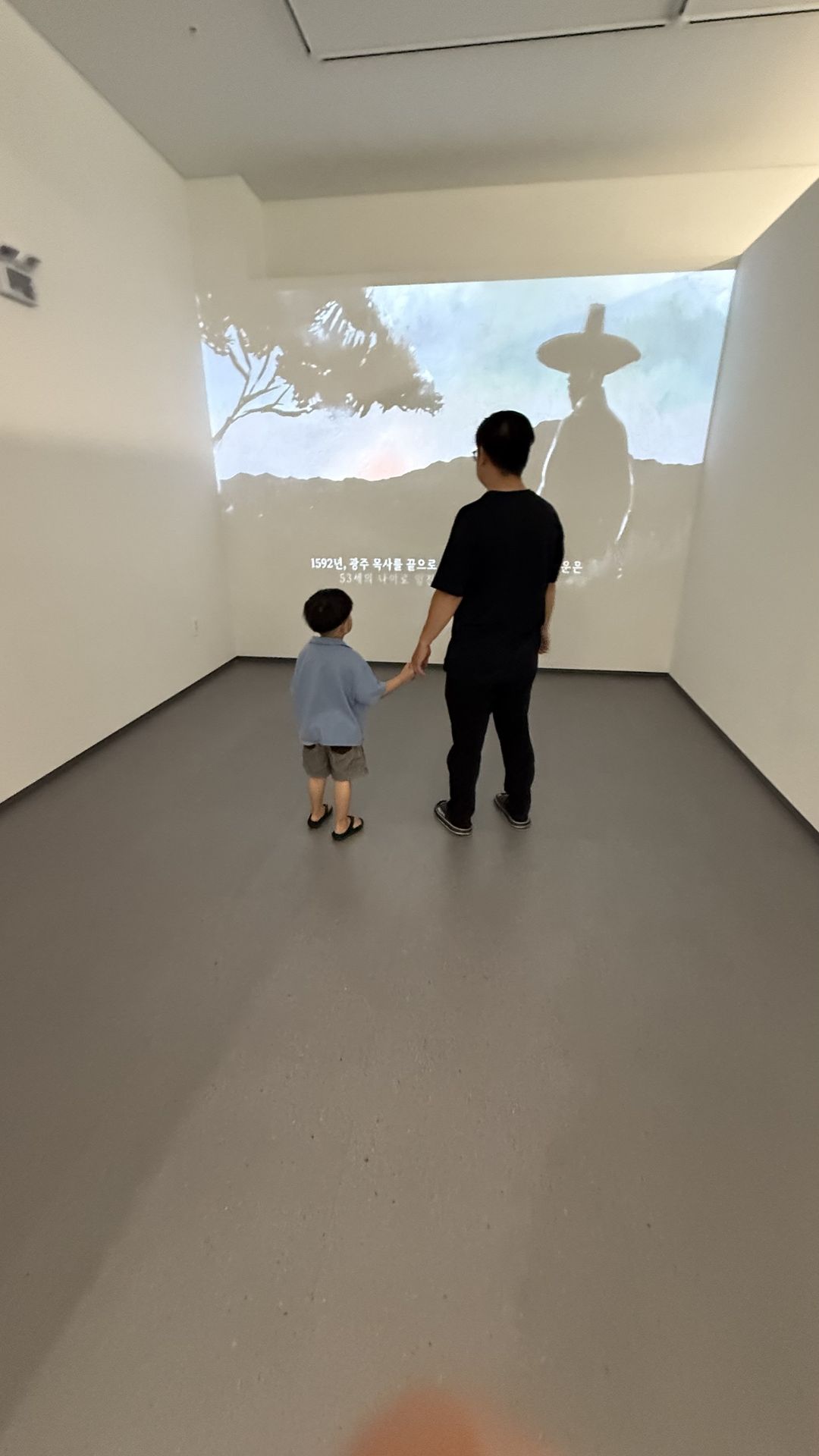 https://image.mom-mom.net/eyJidWNrZXQiOiJtb21tb20tbW9tc3RvdWNoIiwia2V5IjoicGxhY2VzLzY4YjNkMzQ1MzlmYWU4YjE1NTMwN2ExOS5qcGciLCJlZGl0cyI6eyJyZXNpemUiOnsid2lkdGgiOjI4MSwiaGVpZ2h0Ijo1MDB9fX0=