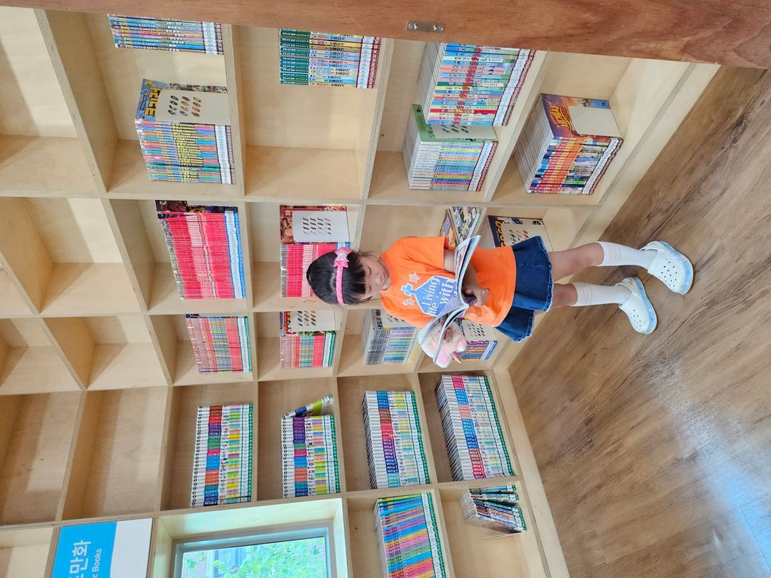 https://image.mom-mom.net/eyJidWNrZXQiOiJtb21tb20tbW9tc3RvdWNoIiwia2V5IjoicGxhY2VzLzY4YjExMzY3OWI2YWUxNTNjNDU2Y2I3MC5qcGciLCJlZGl0cyI6eyJyZXNpemUiOnsid2lkdGgiOjUwMCwiaGVpZ2h0IjozNzV9fX0=