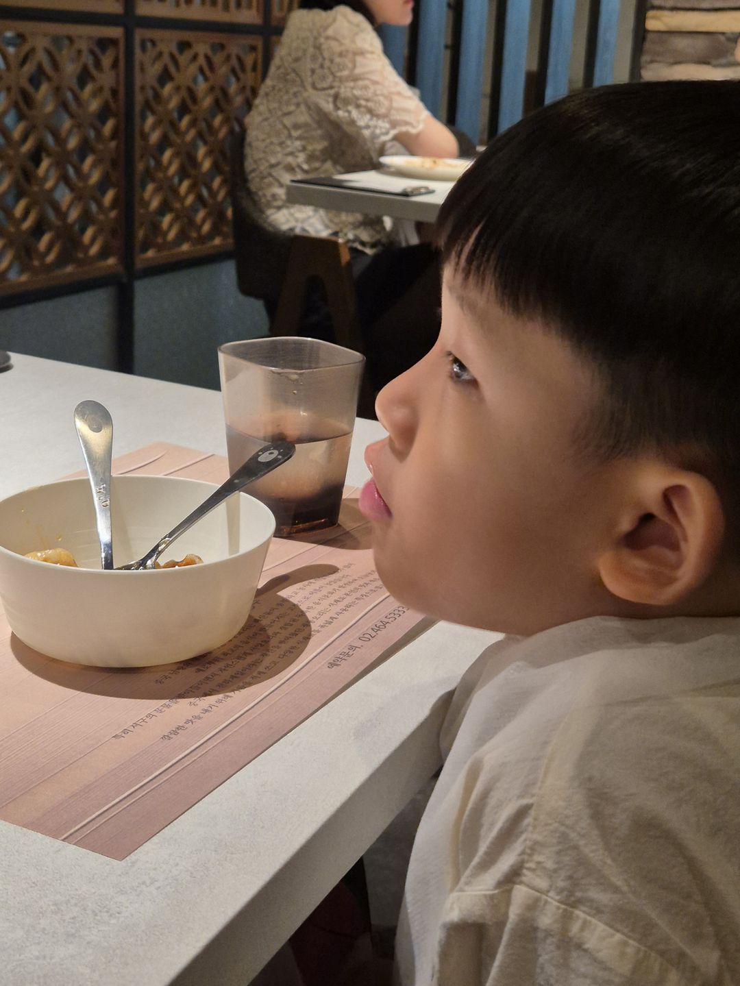 https://image.mom-mom.net/eyJidWNrZXQiOiJtb21tb20tbW9tc3RvdWNoIiwia2V5IjoicGxhY2VzLzY4YzZiY2FhMGVlYTQyYWZhNDAxNjIwMi5qcGciLCJlZGl0cyI6eyJyZXNpemUiOnsid2lkdGgiOjM3NSwiaGVpZ2h0Ijo1MDB9fX0=