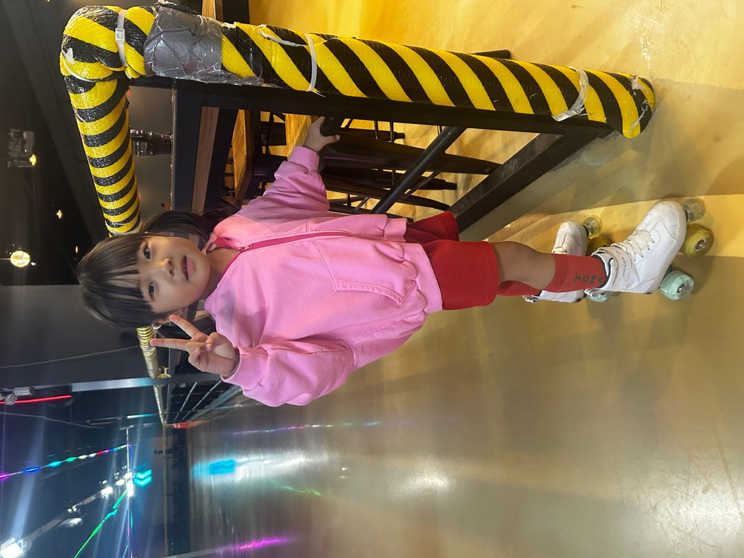 https://image.mom-mom.net/eyJidWNrZXQiOiJtb21tb20tbW9tc3RvdWNoIiwia2V5IjoicGxhY2VzLzY4ZWI4ZmY5YmY3NzgwNjIwNGUzYTdlMi5qcGVnIiwiZWRpdHMiOnsicmVzaXplIjp7IndpZHRoIjo1MDAsImhlaWdodCI6Mzc1fX19