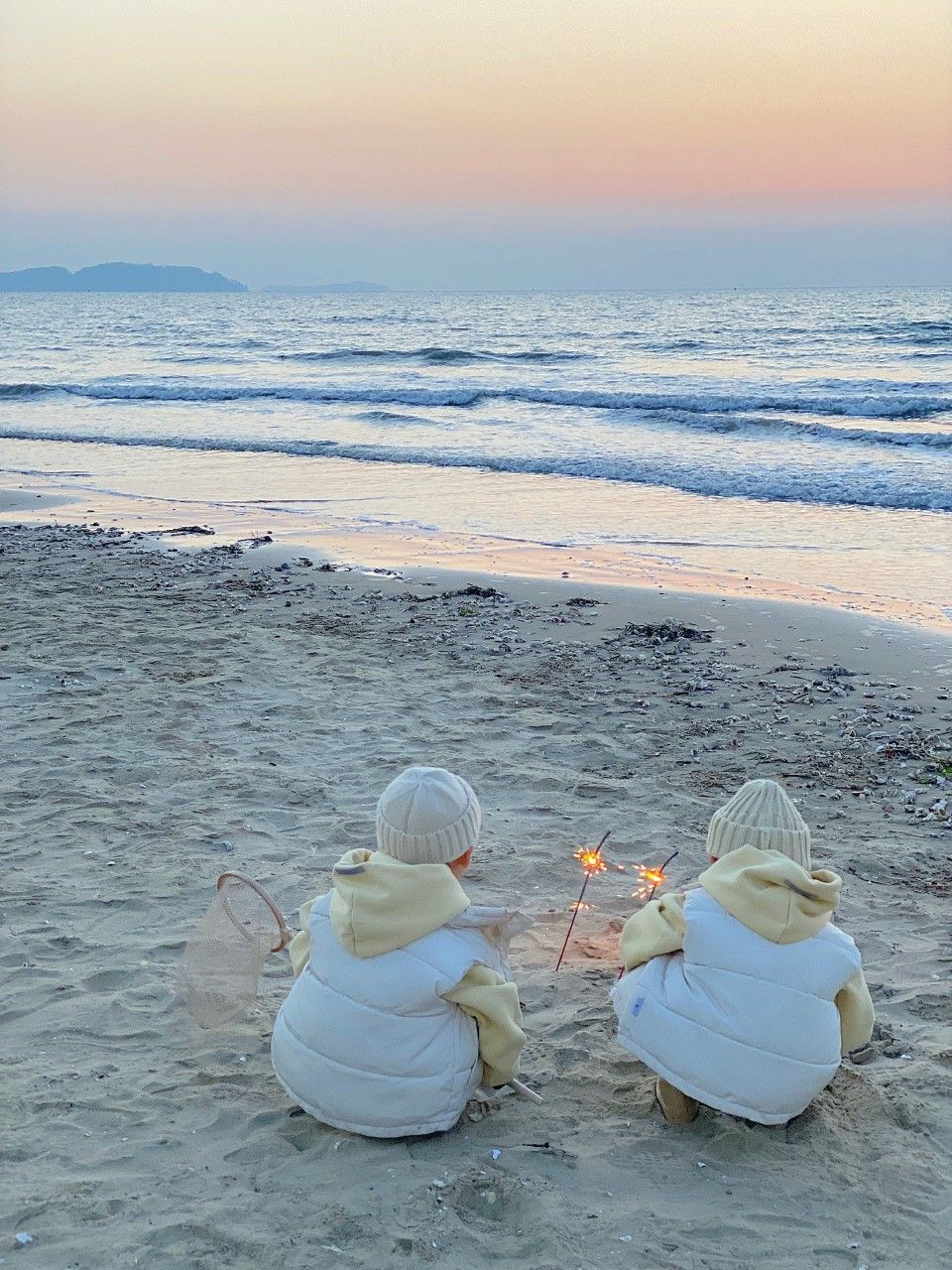 https://image.mom-mom.net/eyJidWNrZXQiOiJtb21tb20tbW9tc3RvdWNoIiwia2V5IjoicGxhY2VzLzY4ZWRhYWYwYmU2YTYyZTE5MjNkMjlkNy5qcGciLCJlZGl0cyI6eyJyZXNpemUiOnsid2lkdGgiOjM3NSwiaGVpZ2h0Ijo1MDB9fX0=