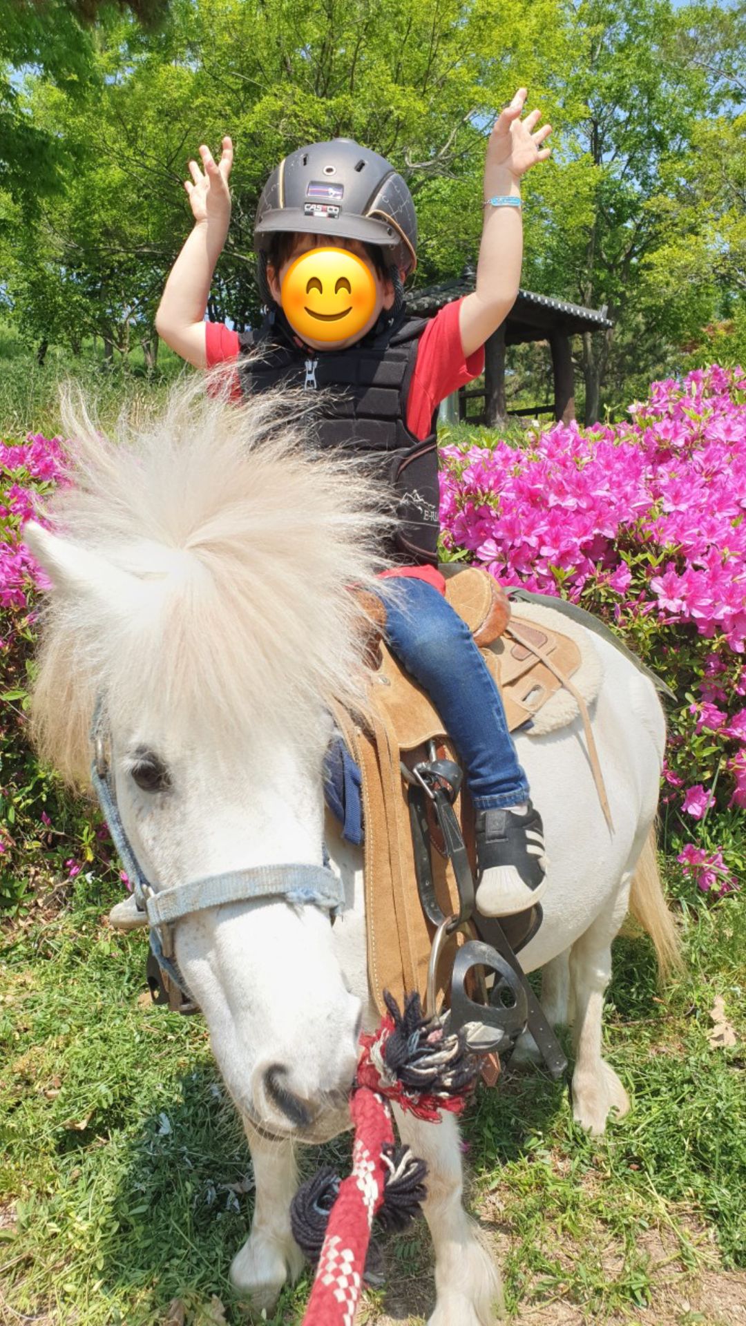 https://image.mom-mom.net/eyJidWNrZXQiOiJtb21tb20tbW9tc3RvdWNoIiwia2V5IjoicGxhY2VzLzY5NDhhNjhhN2NjNmJjMWZiNWVhMDdiYi5qcGciLCJlZGl0cyI6eyJyZXNpemUiOnsid2lkdGgiOjI4MSwiaGVpZ2h0Ijo1MDB9fX0=