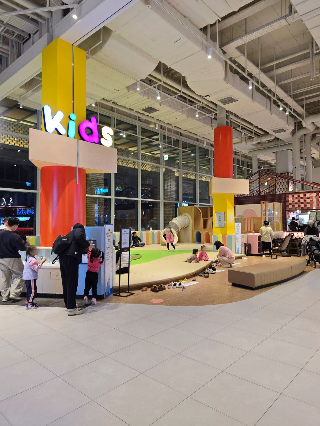 편대장영화식당 스타필드안성점