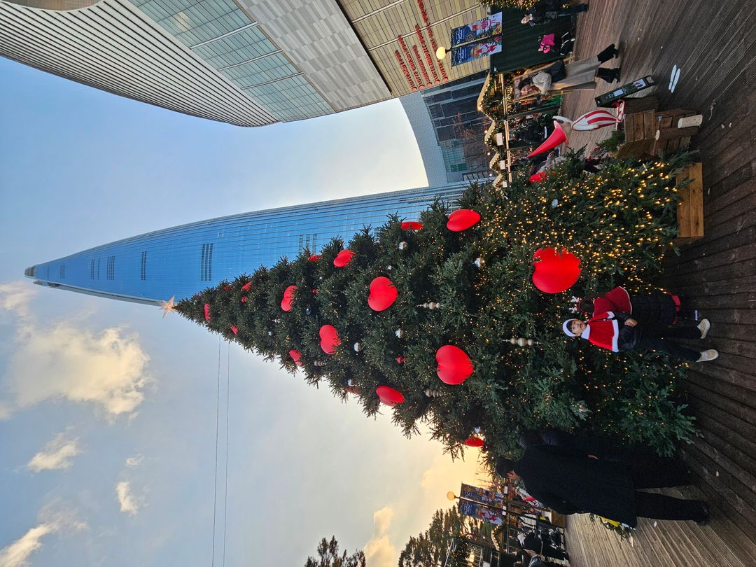 롯데타운 크리스마스 마켓(~26/01/04)