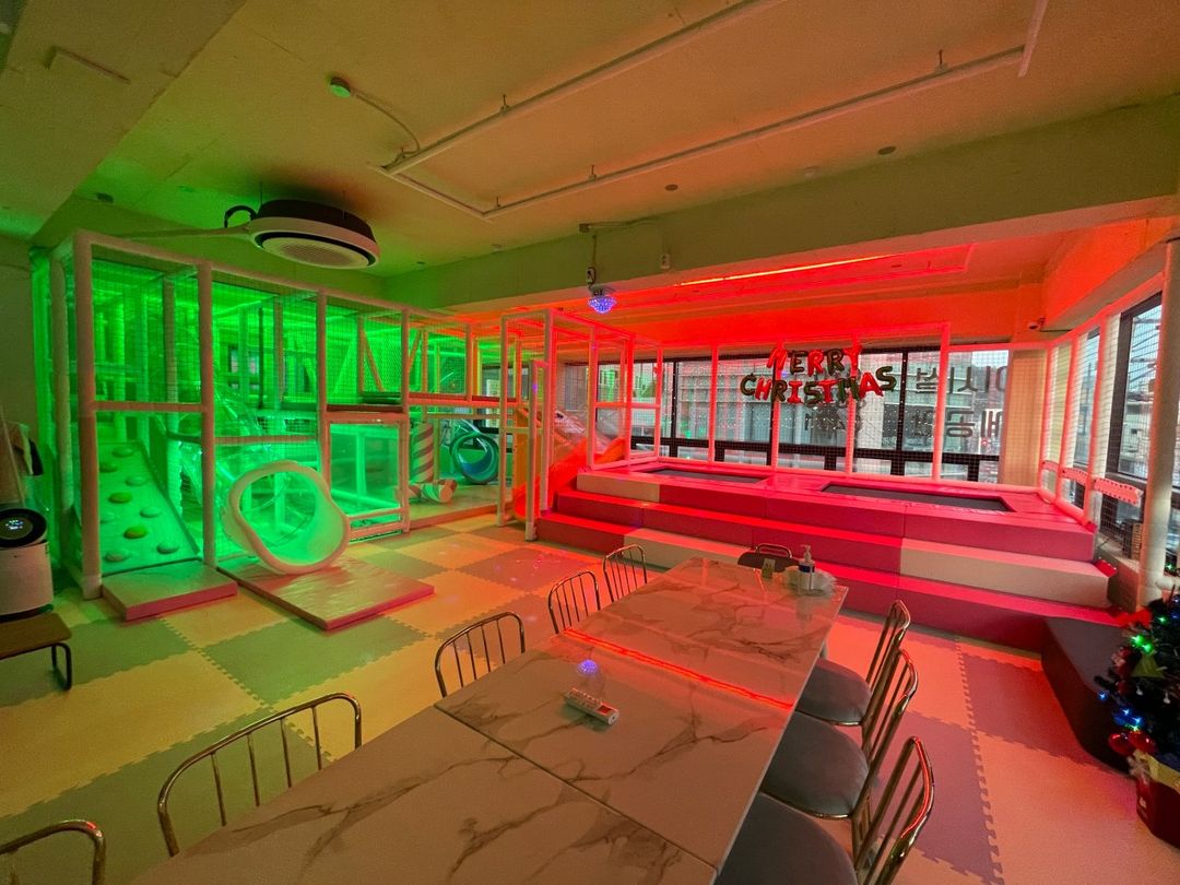 뉴키즈온 더그린 키즈카페