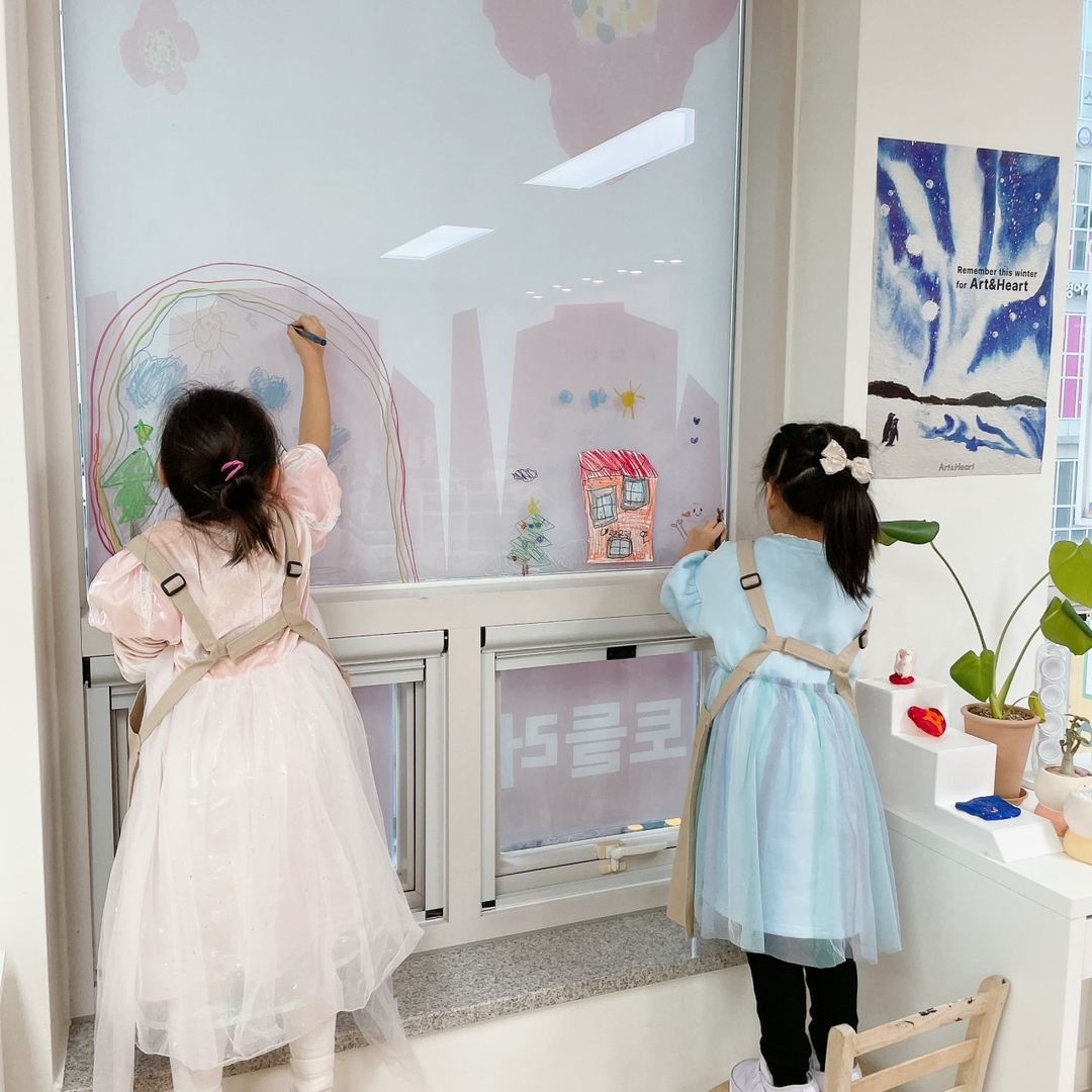 https://image.mom-mom.net/eyJidWNrZXQiOiJtb21tb20tbW9tc3RvdWNoIiwia2V5IjoicGxhY2VzLzY5YWU1OTdlZTY3NjhkM2QwMDBkMWU0NC5qcGVnIiwiZWRpdHMiOnsicmVzaXplIjp7IndpZHRoIjo1MDAsImhlaWdodCI6NTAwfX19