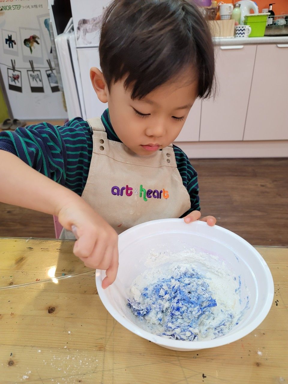 https://image.mom-mom.net/eyJidWNrZXQiOiJtb21tb20tbW9tc3RvdWNoIiwia2V5IjoicGxhY2VzLzY5YWU4MWRmNjAwZjhlOTJlMDI0NDQ3Ni5qcGVnIiwiZWRpdHMiOnsicmVzaXplIjp7IndpZHRoIjozNzUsImhlaWdodCI6NTAwfX19