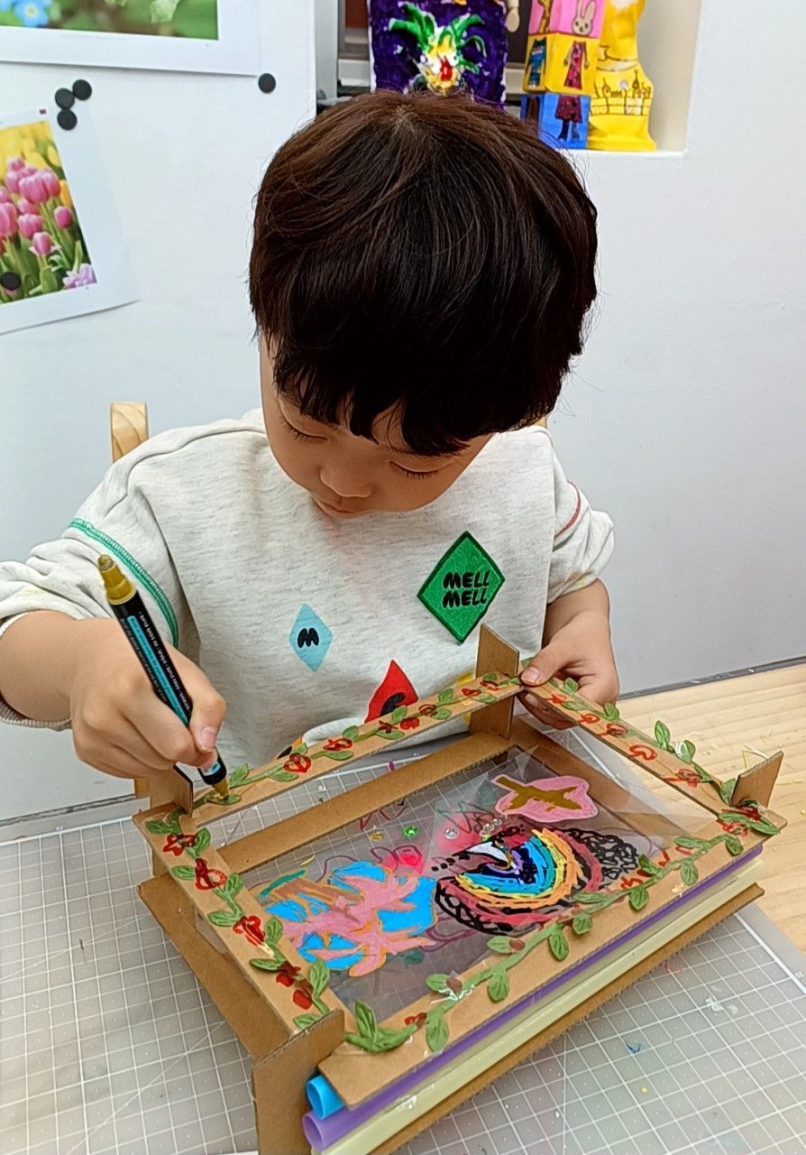 https://image.mom-mom.net/eyJidWNrZXQiOiJtb21tb20tbW9tc3RvdWNoIiwia2V5IjoicGxhY2VzLzY5YWViMzAzZTZiMGIzNTA0Yzg4MzgxNS5qcGVnIiwiZWRpdHMiOnsicmVzaXplIjp7IndpZHRoIjozNDksImhlaWdodCI6NTAwfX19