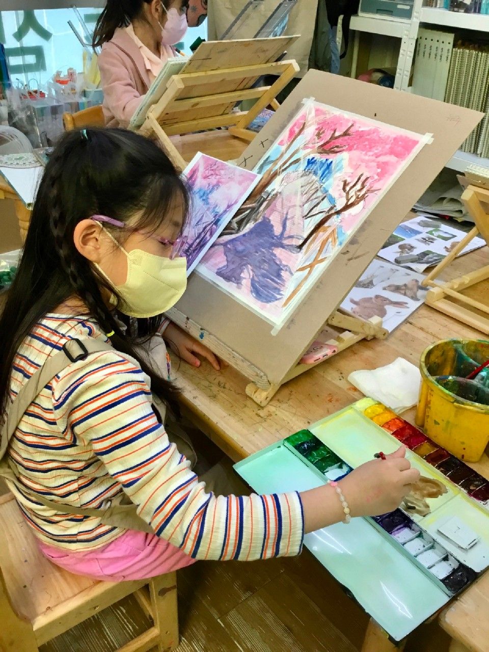 https://image.mom-mom.net/eyJidWNrZXQiOiJtb21tb20tbW9tc3RvdWNoIiwia2V5IjoicGxhY2VzLzY5YWY2OTgzZTZiMGIzNTA0Yzg4NDIxOS5qcGVnIiwiZWRpdHMiOnsicmVzaXplIjp7IndpZHRoIjozNzUsImhlaWdodCI6NTAwfX19