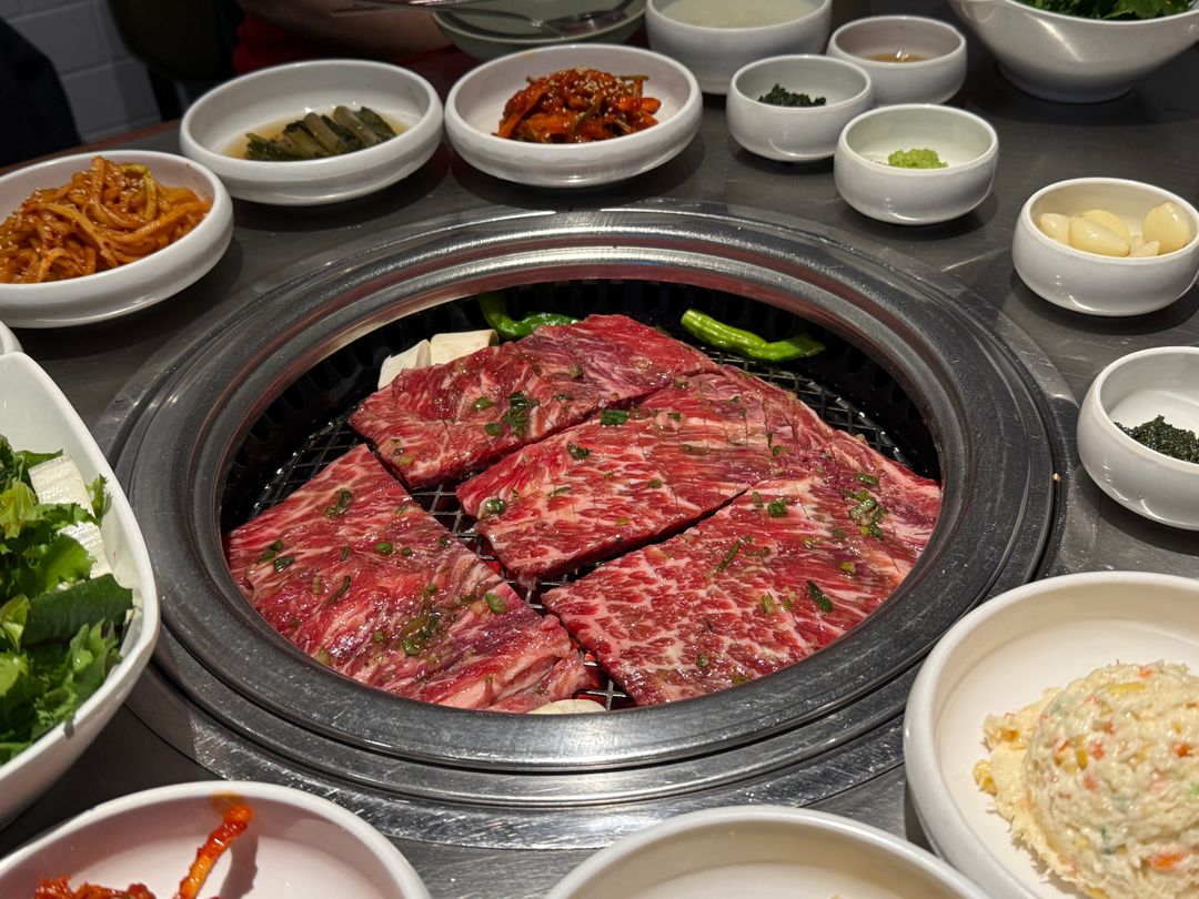 청기와타운 길동사거리점