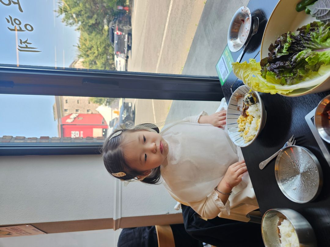 https://image.mom-mom.net/eyJidWNrZXQiOiJtb21tb20tbW9tc3RvdWNoIiwia2V5IjoicGxhY2VzLzY5ZWM1MjQ4OTIwODY1M2EyYmRkNTc3Zi5qcGciLCJlZGl0cyI6eyJyZXNpemUiOnsid2lkdGgiOjUwMCwiaGVpZ2h0IjozNzV9fX0=