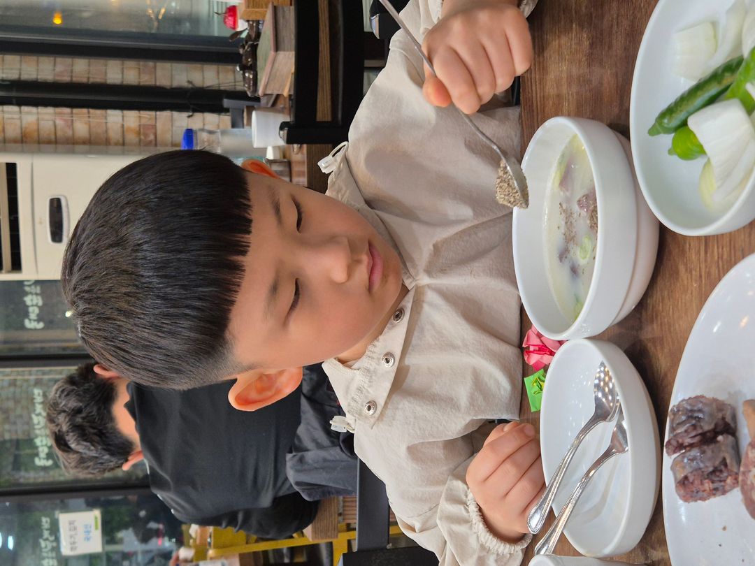 https://image.mom-mom.net/eyJidWNrZXQiOiJtb21tb20tbW9tc3RvdWNoIiwia2V5IjoicGxhY2VzLzY5ZmVjNjc0N2M4MGM3MmY2MTMyYzBhOS5qcGciLCJlZGl0cyI6eyJyZXNpemUiOnsid2lkdGgiOjUwMCwiaGVpZ2h0IjozNzV9fX0=