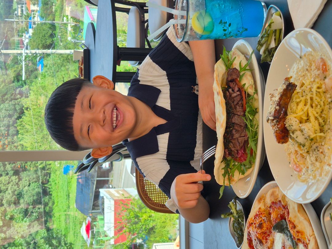 https://image.mom-mom.net/eyJidWNrZXQiOiJtb21tb20tbW9tc3RvdWNoIiwia2V5IjoicGxhY2VzLzZhNjc1Yjg1YjU1ZjBkMTJmMGQ5YjlkMS5qcGciLCJlZGl0cyI6eyJyZXNpemUiOnsid2lkdGgiOjUwMCwiaGVpZ2h0IjozNzV9fX0=