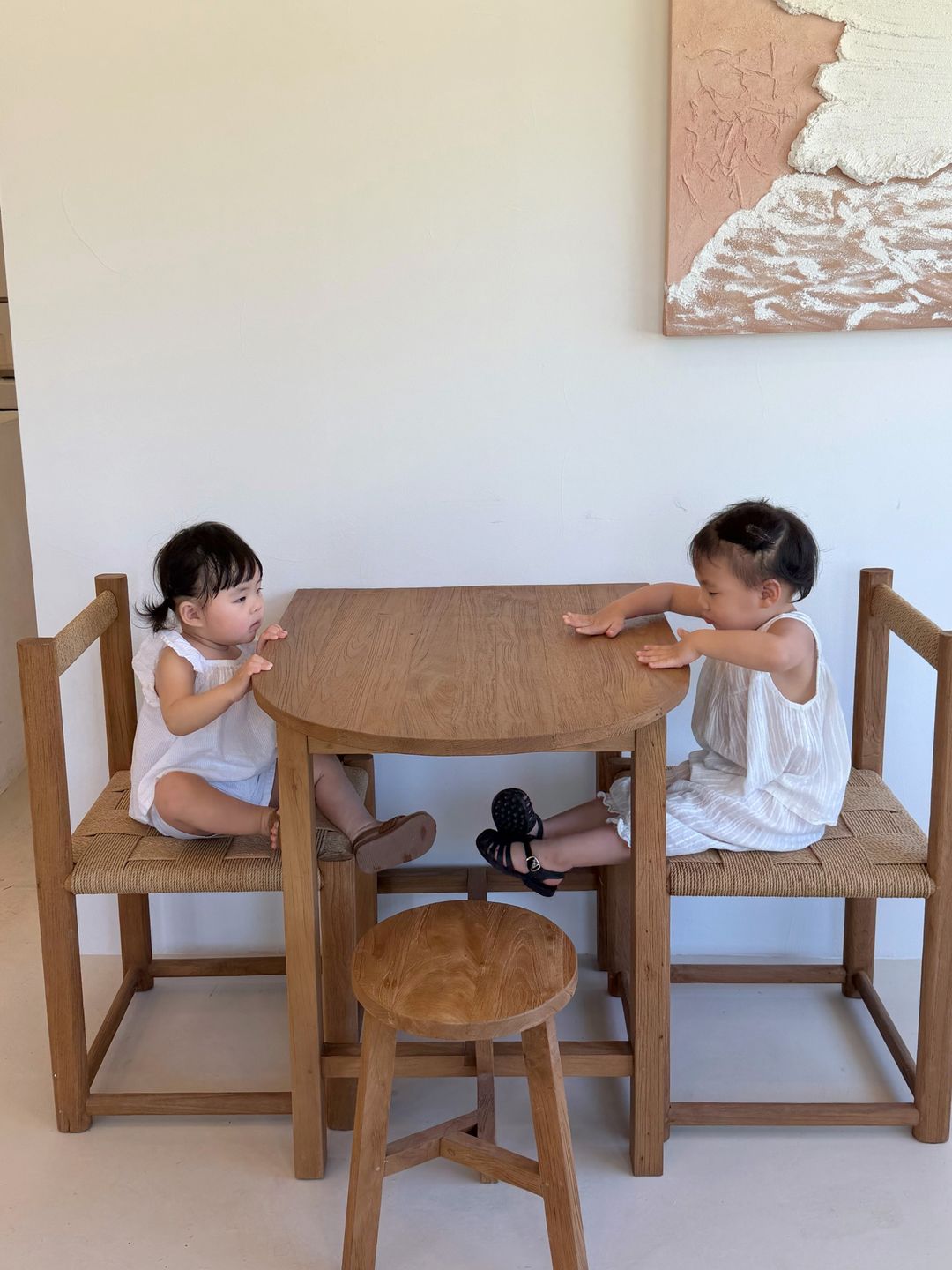https://image.mom-mom.net/eyJidWNrZXQiOiJtb21tb20tbW9tc3RvdWNoIiwia2V5IjoicGxhY2VzLzZhNjk1YzlkODhhZTliZDAwNWY3MWI0MS5qcGVnIiwiZWRpdHMiOnsicmVzaXplIjp7IndpZHRoIjozNzUsImhlaWdodCI6NTAwfX19