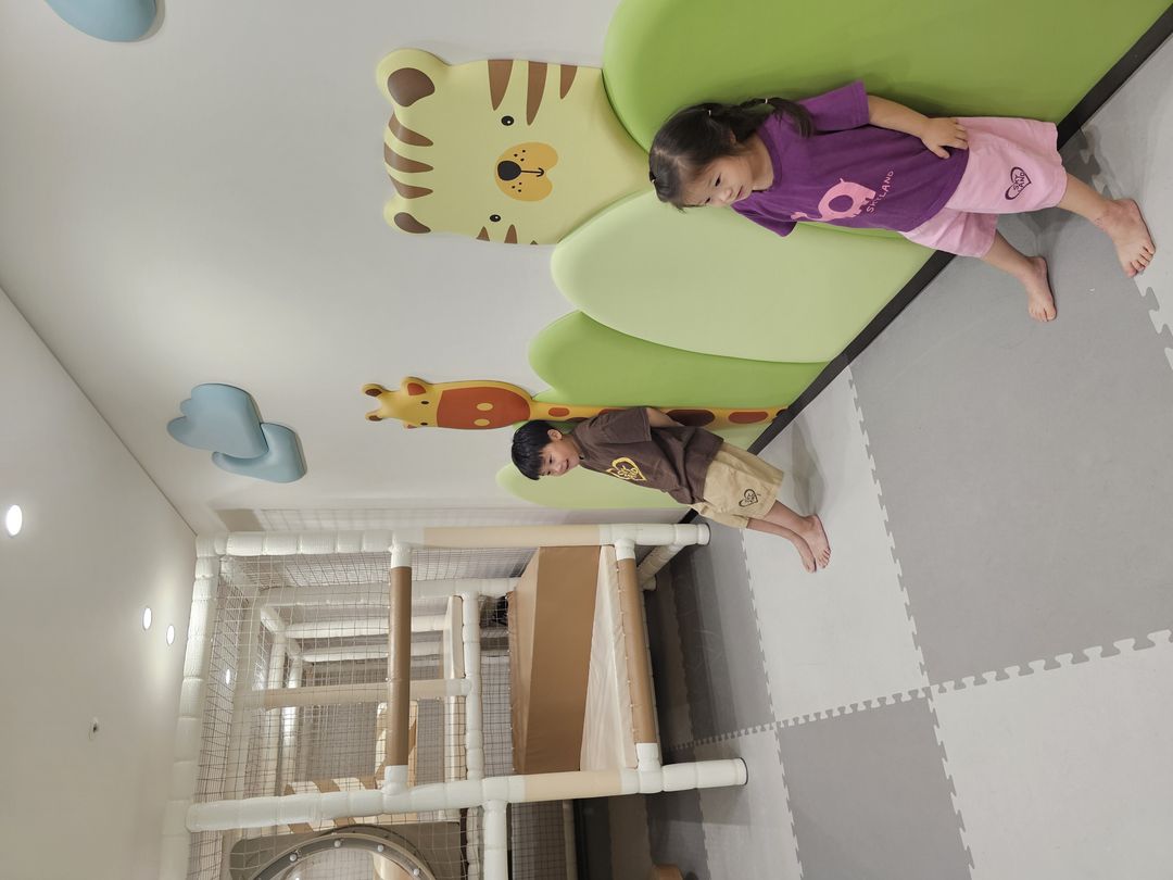 https://image.mom-mom.net/eyJidWNrZXQiOiJtb21tb20tbW9tc3RvdWNoIiwia2V5IjoicGxhY2VzLzZhOGMyOGFmOTBkYzYzOWE2MGRhODM1My5qcGciLCJlZGl0cyI6eyJyZXNpemUiOnsid2lkdGgiOjUwMCwiaGVpZ2h0IjozNzV9fX0=