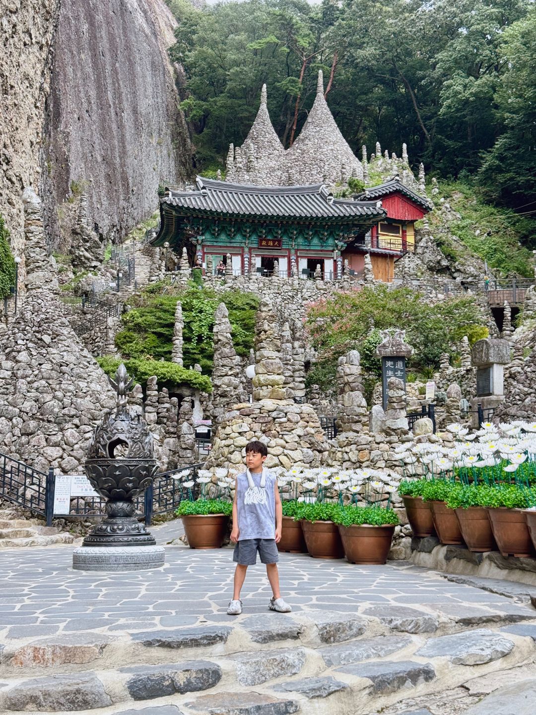 https://image.mom-mom.net/eyJidWNrZXQiOiJtb21tb20tbW9tc3RvdWNoIiwia2V5IjoicGxhY2VzLzZhOGQwNDcxNzQxN2I3MzVjYjQ5OTk1MS5qcGVnIiwiZWRpdHMiOnsicmVzaXplIjp7IndpZHRoIjozNzUsImhlaWdodCI6NTAwfX19