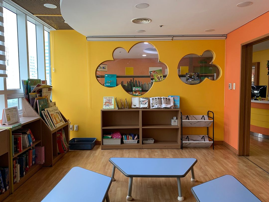 https://image.mom-mom.net/eyJidWNrZXQiOiJtb21tb20tbW9tc3RvdWNoIiwia2V5IjoicGxhY2VzLzZhMGJjMjcwMGE1YzJiODE0MmY2OGRmMy5qcGciLCJlZGl0cyI6eyJyZXNpemUiOnsid2lkdGgiOjEwODAsIndpdGhvdXRFbmxhcmdlbWVudCI6dHJ1ZX19fQ==
