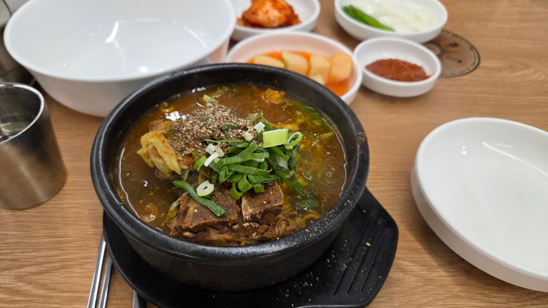청기와뼈다귀해장국 부평점