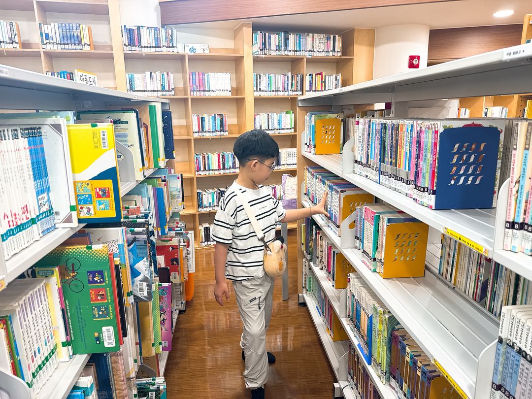 https://image.mom-mom.net/eyJidWNrZXQiOiJtb21tb20tbW9tc3RvdWNoIiwia2V5IjoicGxhY2VzLzZhM2ZhOWYxY2ViMGIxNTEwOTdmMTFkNC5qcGVnIiwiZWRpdHMiOnsicmVzaXplIjp7IndpZHRoIjo1MDAsImhlaWdodCI6Mzc1fX19