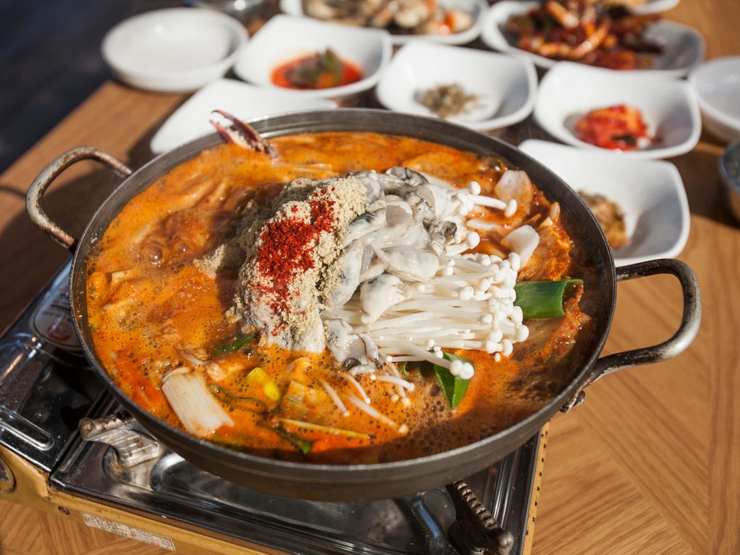 꽃지원조꽃게집 안면도 본점