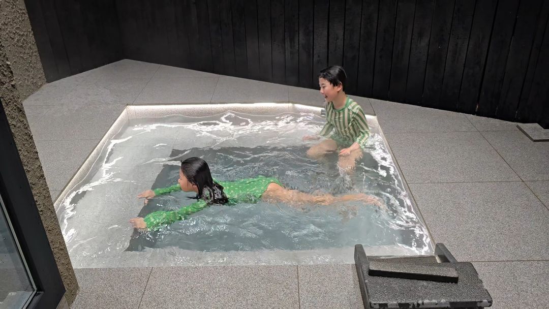 https://image.mom-mom.net/eyJidWNrZXQiOiJtb21tb20tbW9tc3RvdWNoIiwia2V5IjoicGxhY2VzLzZhYmNlYTk2OThmMGExYWQ4ZDkzMTI0ZC5qcGciLCJlZGl0cyI6eyJyZXNpemUiOnsid2lkdGgiOjUwMCwiaGVpZ2h0IjoyODF9fX0=