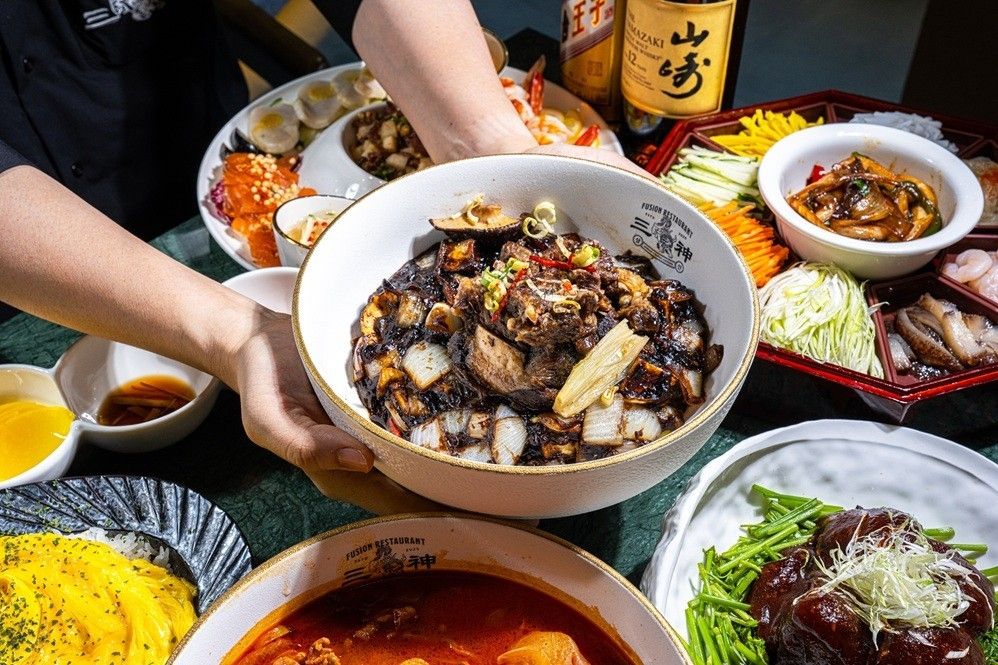 삼신 가로수길점